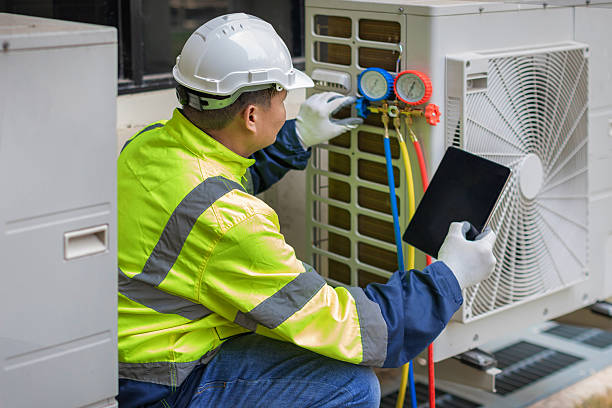 Professional Hvac technician working in Forsyth, MT